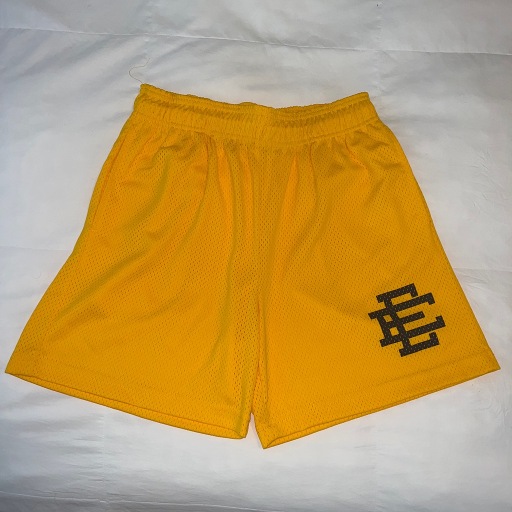 Eric Emanuel ‘Ee’ Basic Short